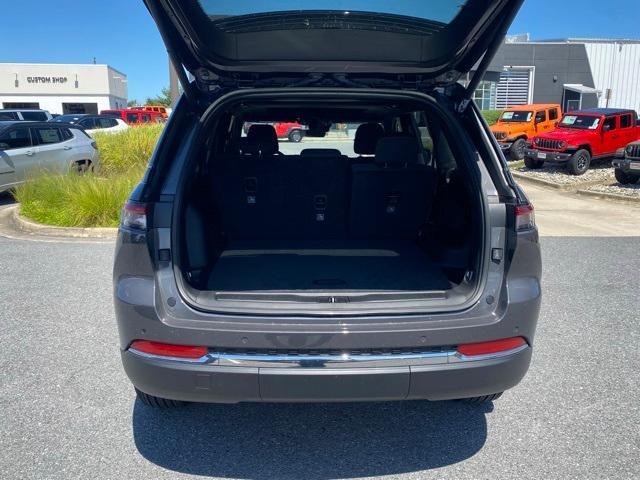 new 2025 Jeep Grand Cherokee car, priced at $44,505