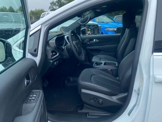 new 2026 Chrysler Voyager car, priced at $37,594