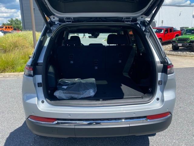 new 2025 Jeep Grand Cherokee car, priced at $44,505