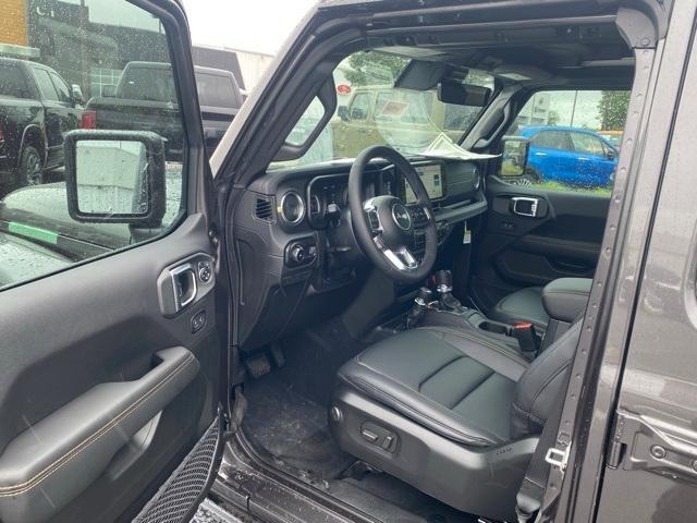 new 2025 Jeep Wrangler car, priced at $59,040