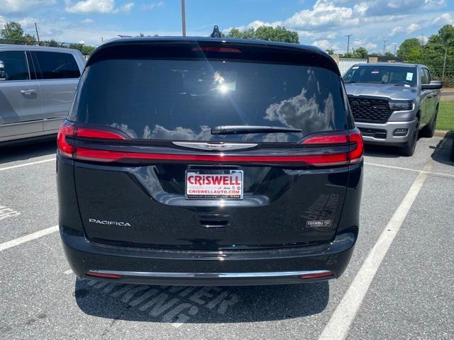new 2025 Chrysler Pacifica car, priced at $45,742
