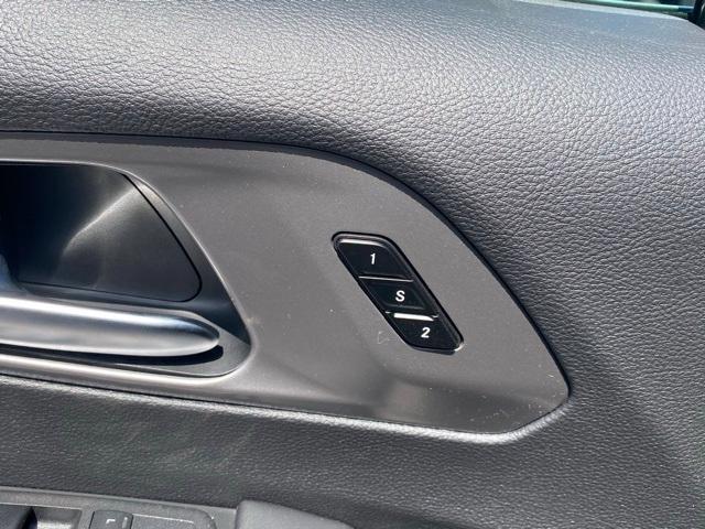 new 2025 Chrysler Pacifica car, priced at $45,742