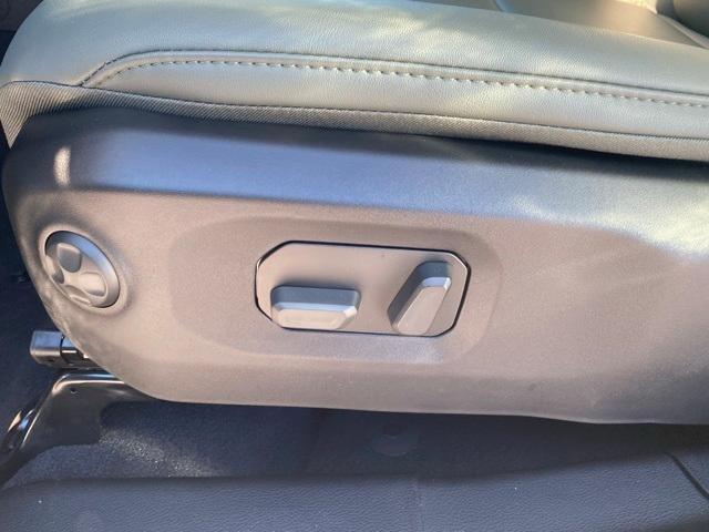 new 2025 Jeep Gladiator car, priced at $59,050