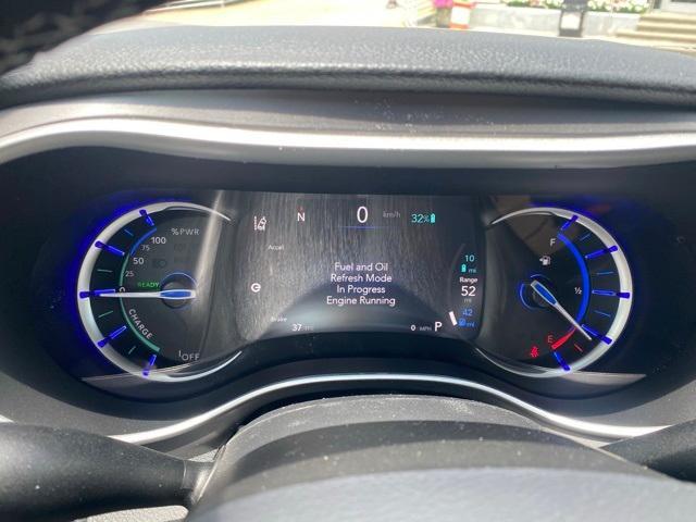 new 2025 Chrysler Pacifica Hybrid car, priced at $40,490