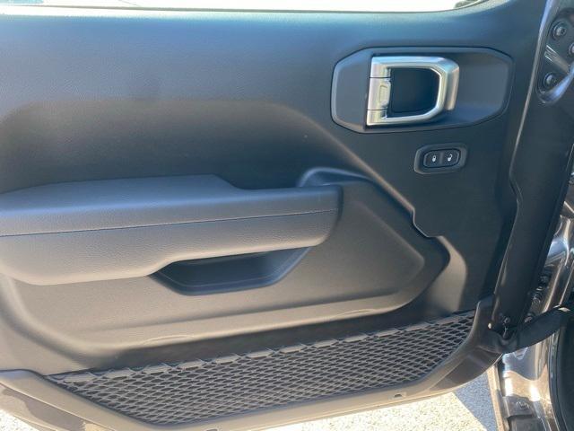 new 2026 Jeep Wrangler car, priced at $39,000