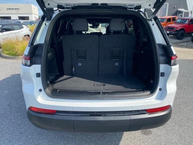 new 2025 Jeep Grand Cherokee L car, priced at $41,515