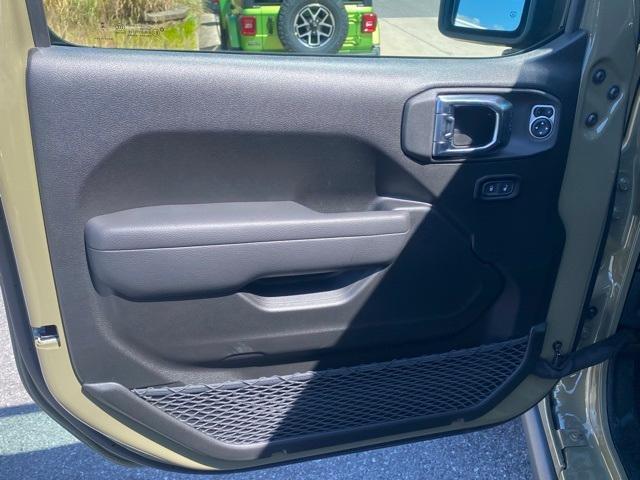 new 2025 Jeep Wrangler car, priced at $49,000