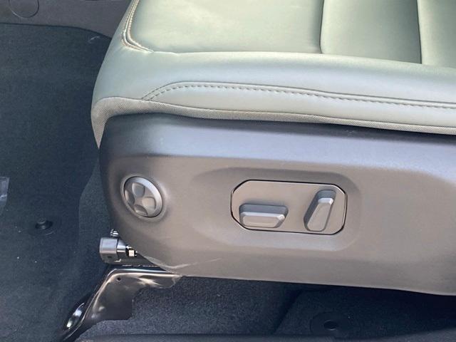 new 2026 Jeep Gladiator car, priced at $64,115