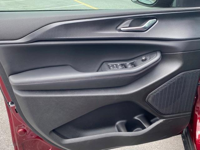 new 2025 Jeep Grand Cherokee L car, priced at $42,300