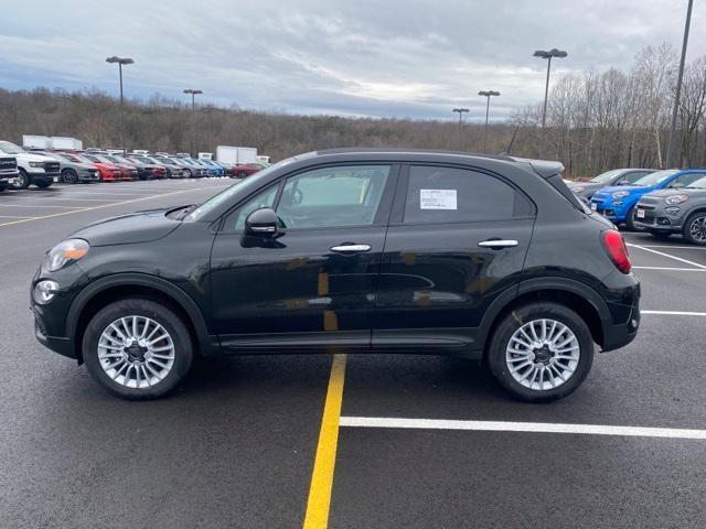 new 2023 FIAT 500X car, priced at $25,500