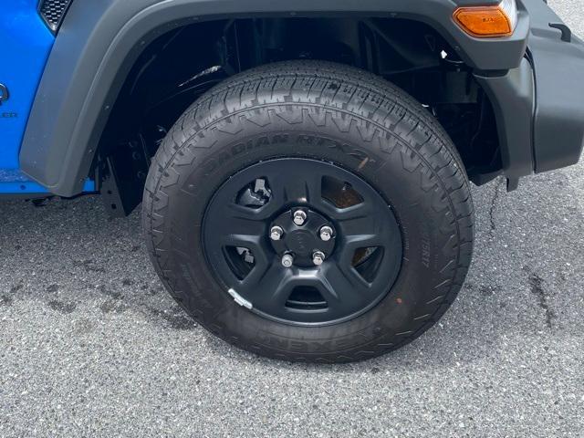 new 2025 Jeep Wrangler car, priced at $32,445