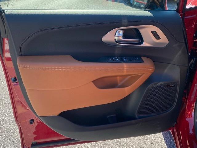 new 2026 Chrysler Pacifica car, priced at $60,460