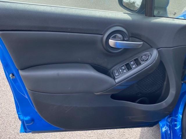 new 2023 FIAT 500X car, priced at $26,250