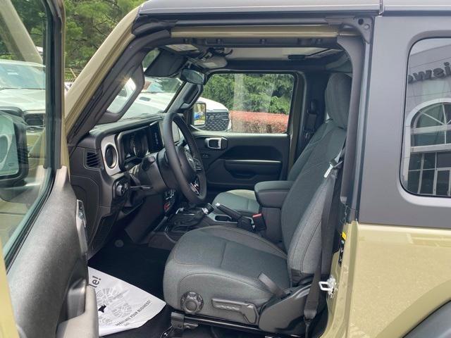 new 2025 Jeep Wrangler car, priced at $40,855