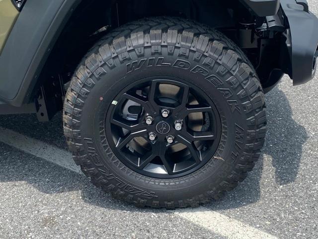 new 2025 Jeep Wrangler car, priced at $40,855