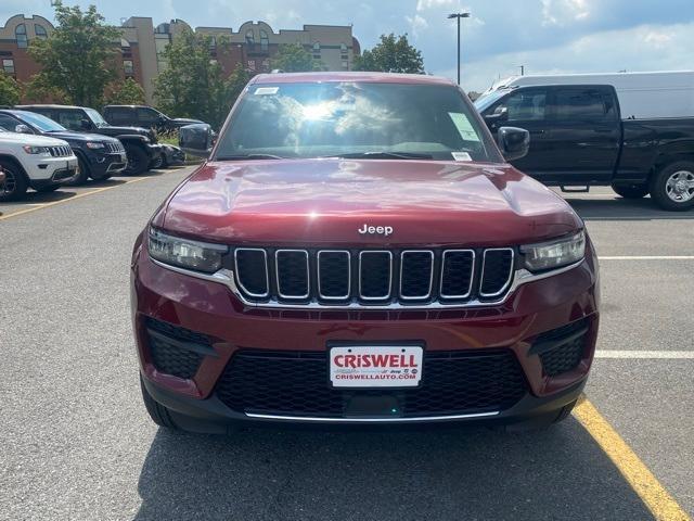 new 2025 Jeep Grand Cherokee car, priced at $36,750