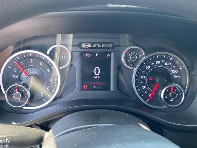 new 2025 Ram 1500 car, priced at $41,225