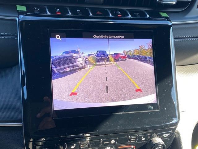 new 2025 Jeep Grand Cherokee car, priced at $40,750