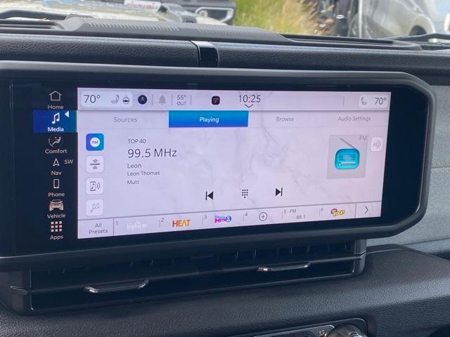 new 2025 Jeep Gladiator car, priced at $47,563