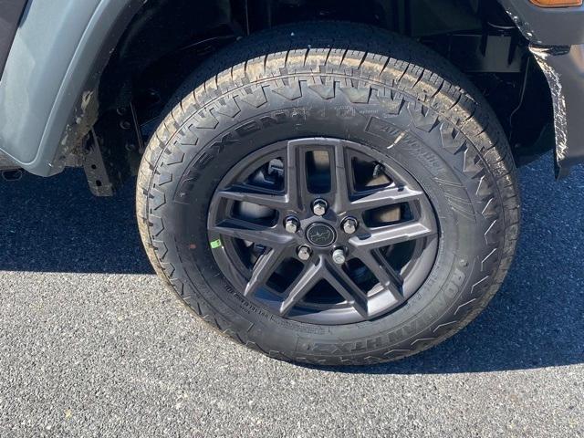 new 2026 Jeep Wrangler car, priced at $41,000