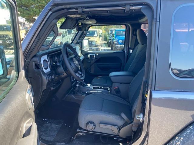 new 2026 Jeep Wrangler car, priced at $41,000