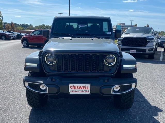 new 2025 Jeep Gladiator car, priced at $47,250