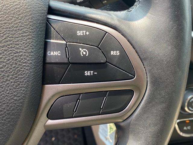 used 2019 Jeep Cherokee car, priced at $16,972