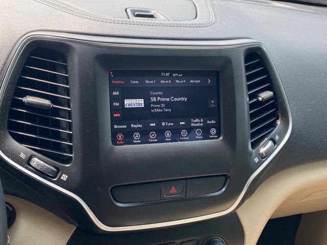 used 2019 Jeep Cherokee car, priced at $16,972