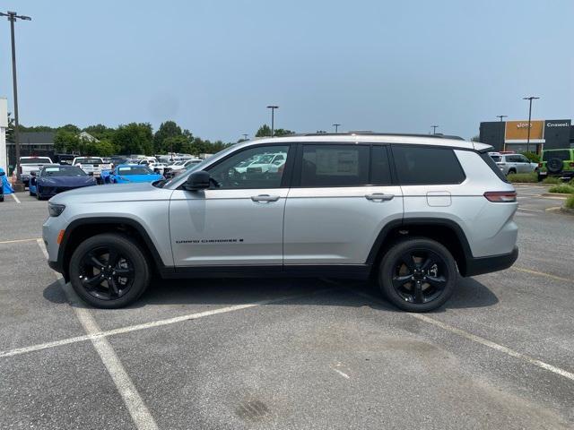 new 2025 Jeep Grand Cherokee L car, priced at $41,842