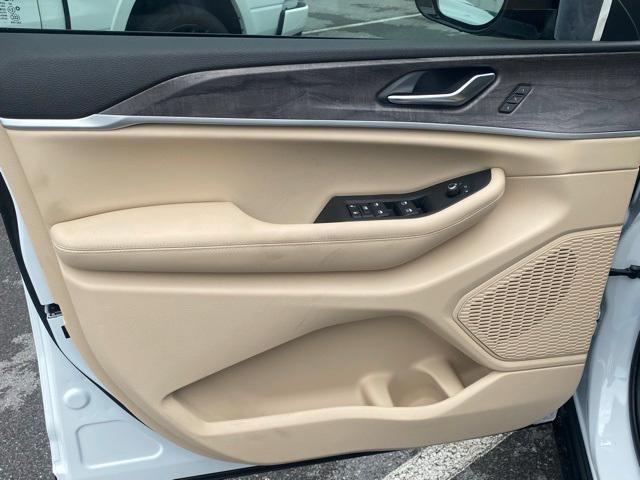 new 2025 Jeep Grand Cherokee L car, priced at $43,350