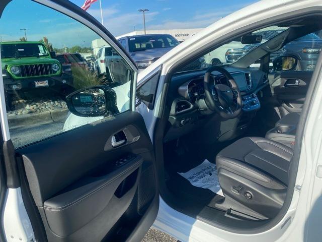 new 2026 Chrysler Voyager car, priced at $38,250