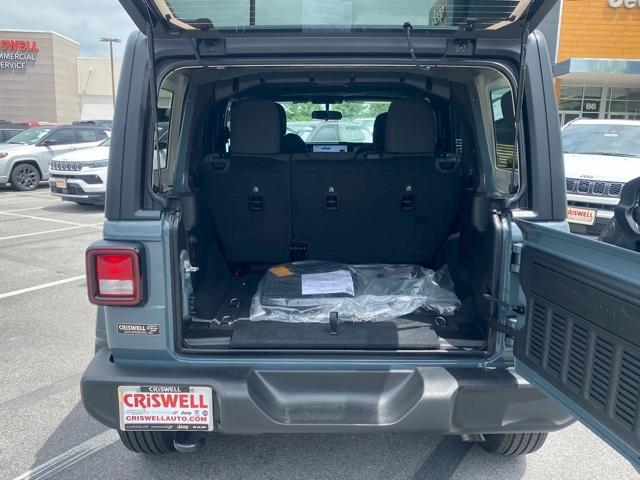 new 2025 Jeep Wrangler car, priced at $36,284