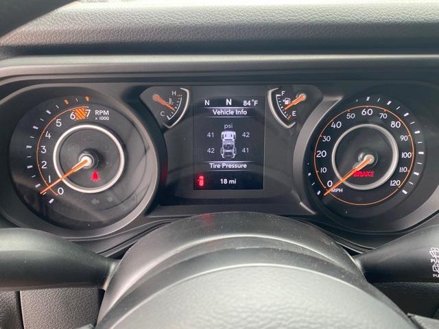 new 2025 Jeep Wrangler car, priced at $36,284