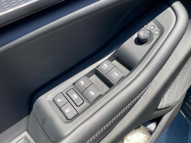 new 2025 Jeep Grand Cherokee L car, priced at $40,000
