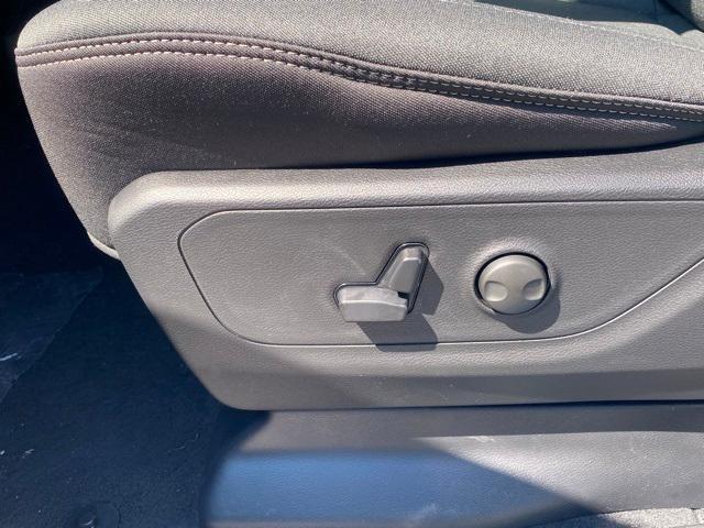 new 2025 Ram 1500 car, priced at $46,853