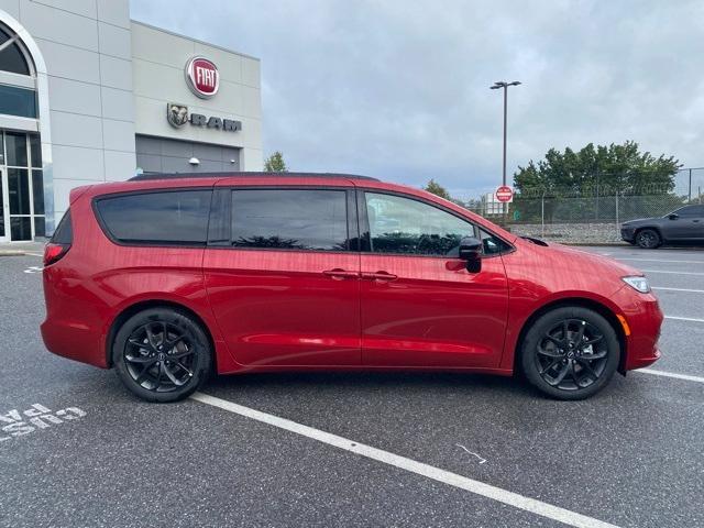 new 2026 Chrysler Pacifica car, priced at $49,250