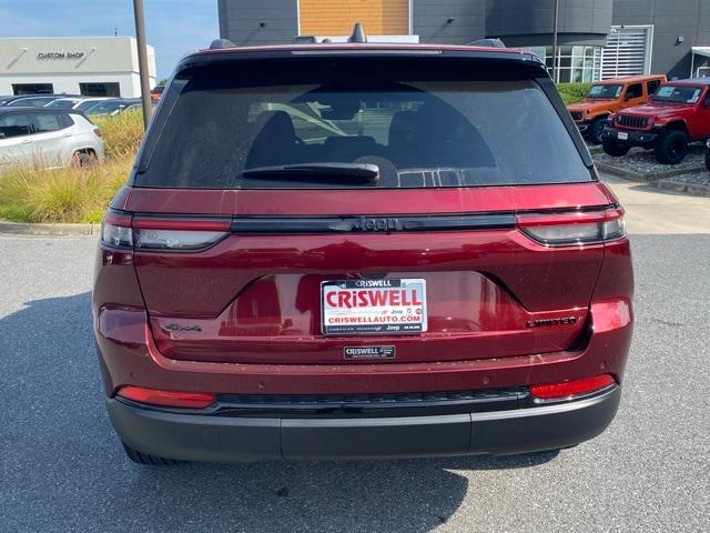 new 2025 Jeep Grand Cherokee car, priced at $44,750