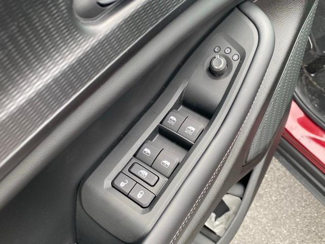 new 2025 Jeep Grand Cherokee L car, priced at $40,500