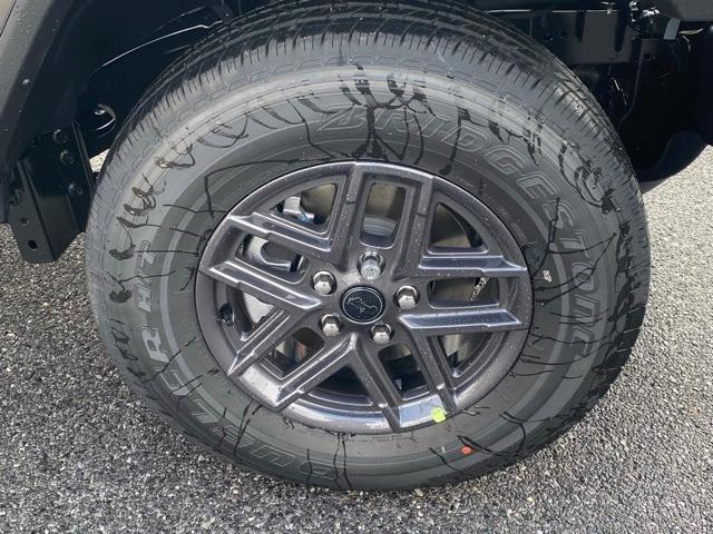 new 2025 Jeep Gladiator car, priced at $47,575