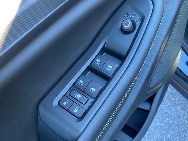 new 2025 Jeep Grand Cherokee car, priced at $47,065