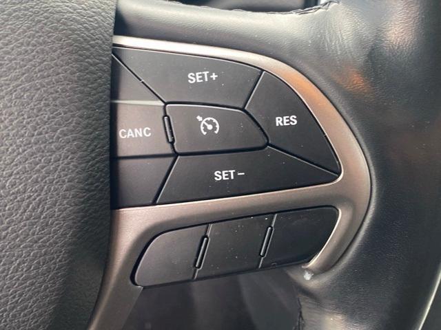 used 2020 Jeep Grand Cherokee car, priced at $22,670