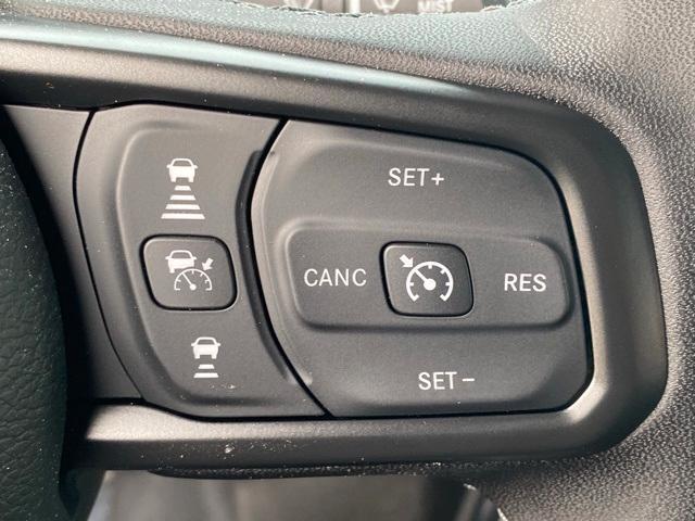 new 2025 Jeep Wrangler car, priced at $40,500