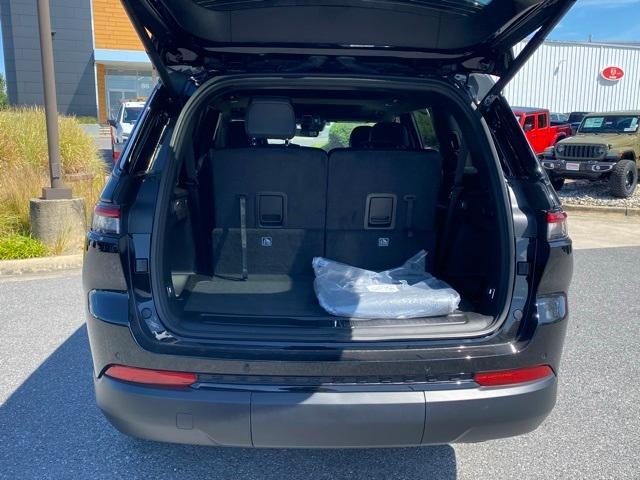 new 2025 Jeep Grand Cherokee L car, priced at $41,500