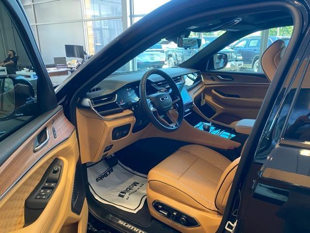 new 2025 Jeep Grand Cherokee L car, priced at $68,500