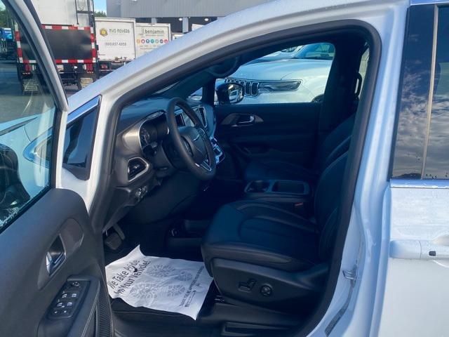 new 2026 Chrysler Voyager car, priced at $40,000