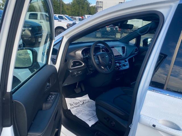 new 2026 Chrysler Voyager car, priced at $40,000