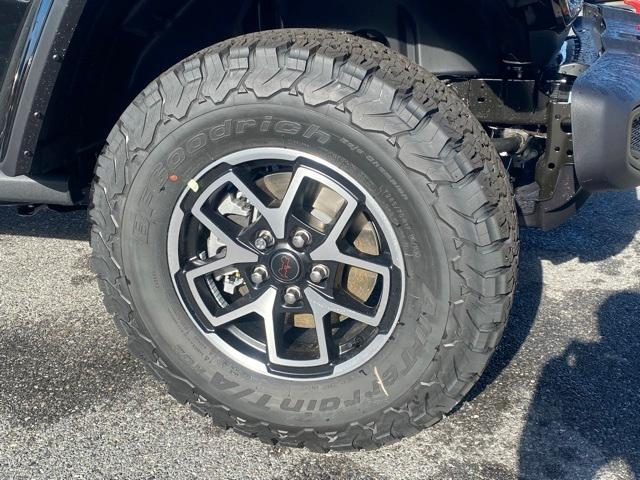 new 2025 Jeep Wrangler car, priced at $54,500