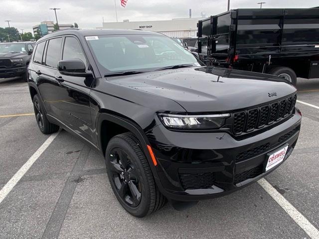 new 2025 Jeep Grand Cherokee L car, priced at $42,400