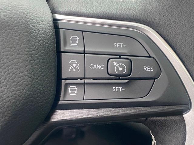 new 2025 Jeep Grand Cherokee L car, priced at $42,400