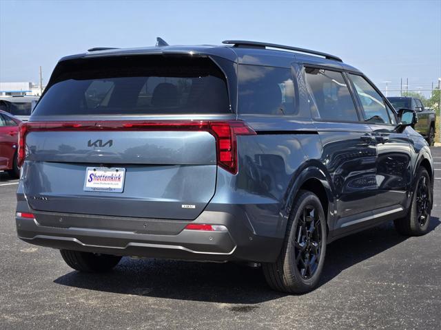 new 2025 Kia Carnival Hybrid car, priced at $51,812